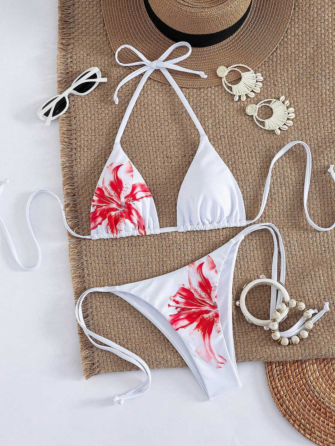 Dame Bikiniset Skovae
