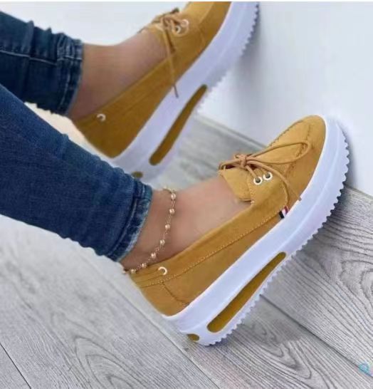 Dame fritids-sneakers med elastisk sål og moderigtigt design Stilla