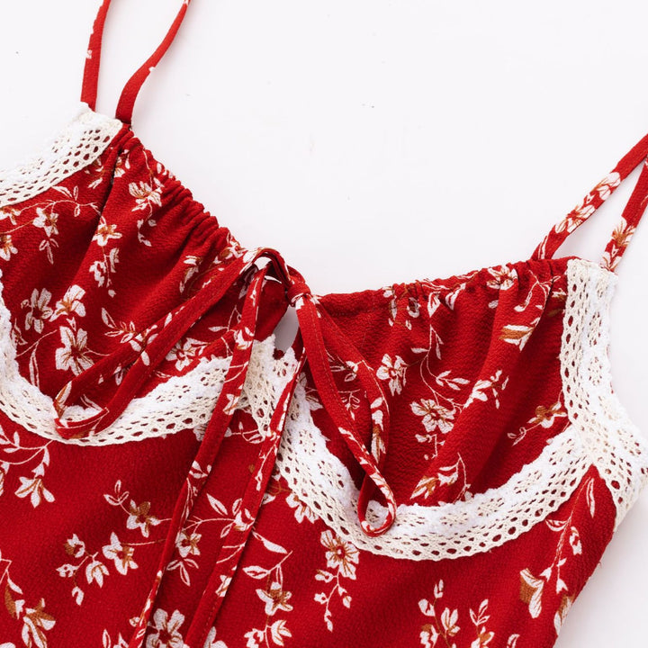 Dame Maxikjole med floral skjæring og raffinerede blonde accenter Stilla