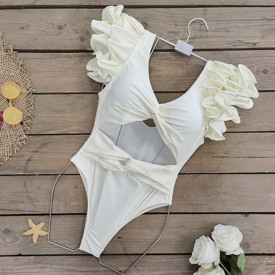 Dame heldragt badedragt med raffinerede rynker og cut-out-design Stilla