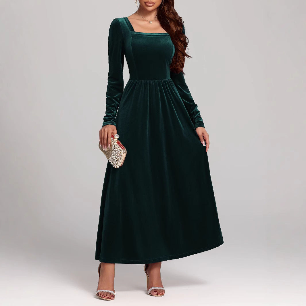 Dame Elegant Maxi Kjole i luksuriøst velourstof med firkantet udskæring og lange ærmer Stilla