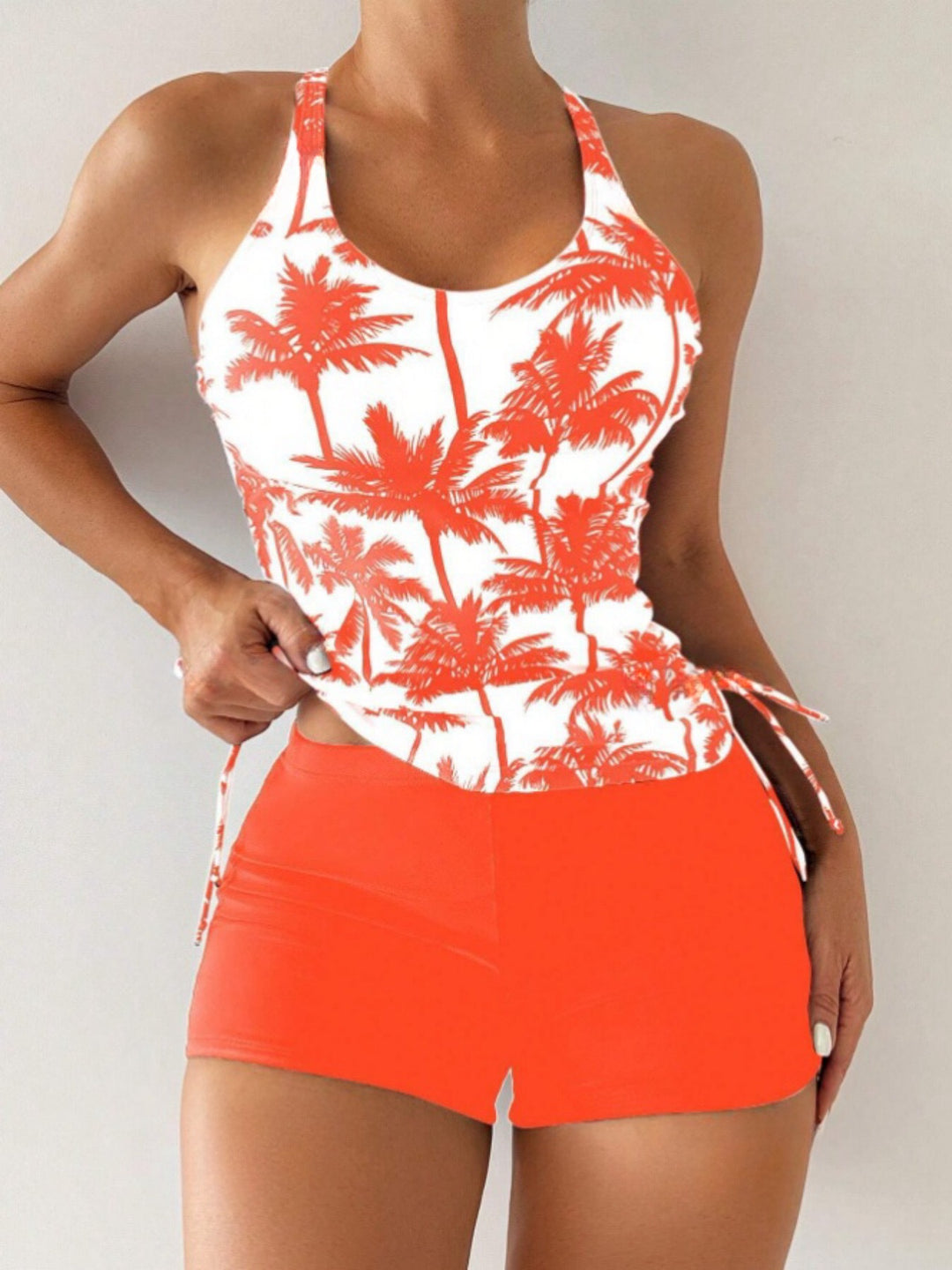 Dame Tankini med alsidig snit og sporty shorts Stilla