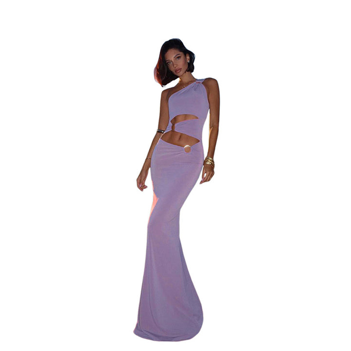 Dame Elegant One-Shoulder Maxikjole med Rynker og Metallisk Detalje Skovae