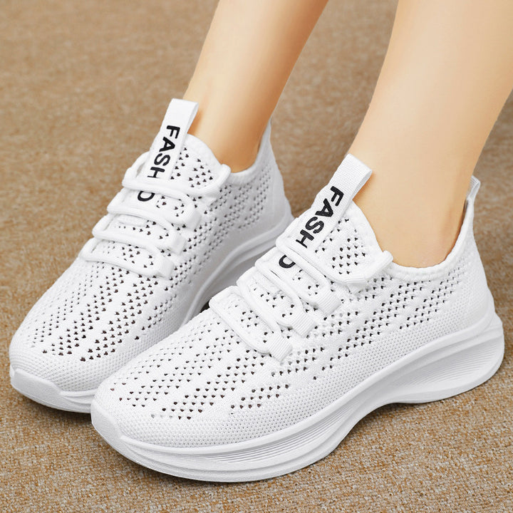 Dame Lettere Fritids sneakers med åndbart overmateriale og dæmpende sål Stilla