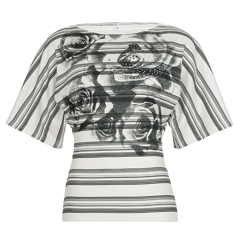Dame Oversized T-Shirt med blomstret stribemønster og elegant pasform Skovae