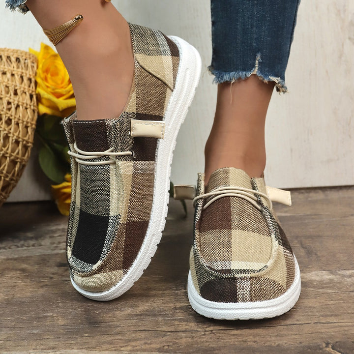 Dame mode Slip-On fritidssko med checket design og behagelig pasform Stilla