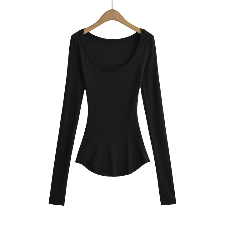 Dame langærmet, kropsnært shirt med elegant rund halsudskæring og flydende snit Stilla