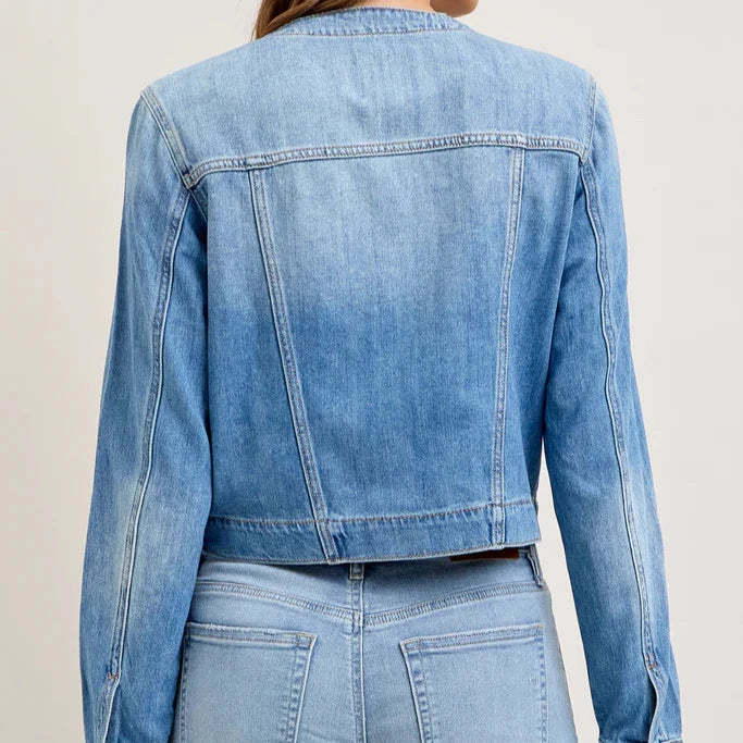 Dame Denim-Jeansjakke med afslappet pasform og moderne detaljer Stilla