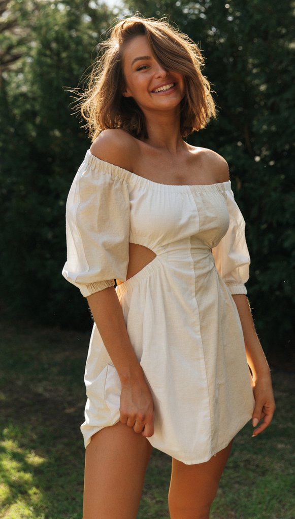 Kvinders Off-Shoulder Mini Kjole med Udsparinger og Puff Ærmer Stilla