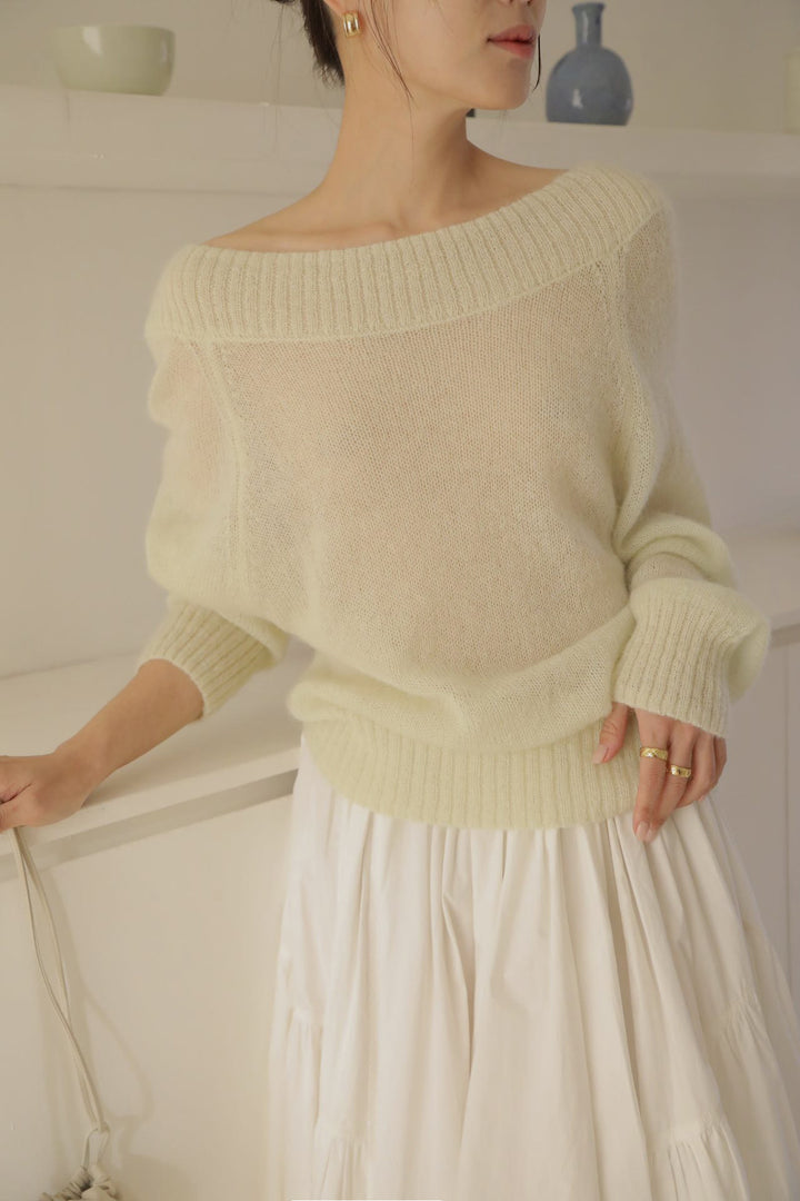 Dame afslappet sweater med off-shoulder design og blød materialeblanding Stilla