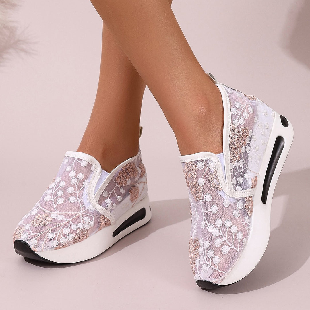 Dame Slip-On Sneakers med floral broderi og komfortabelt dæmpningssystem Stilla