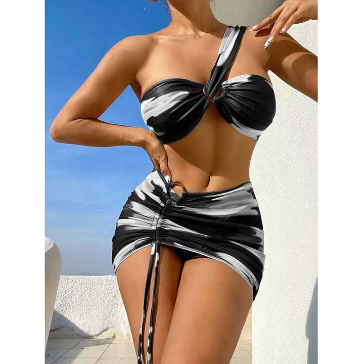Dame bikini-sæt med en stroppeløs top og raffineret indpakningskort Stilla