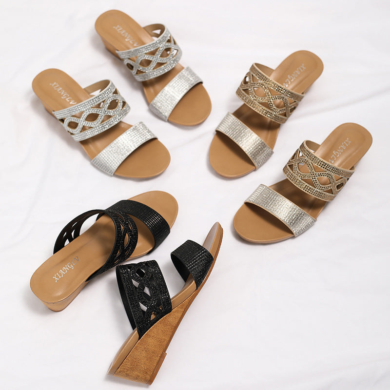 Dame Wedge-sandaler med glamourøs rem og komfortabel foddesign Stilla