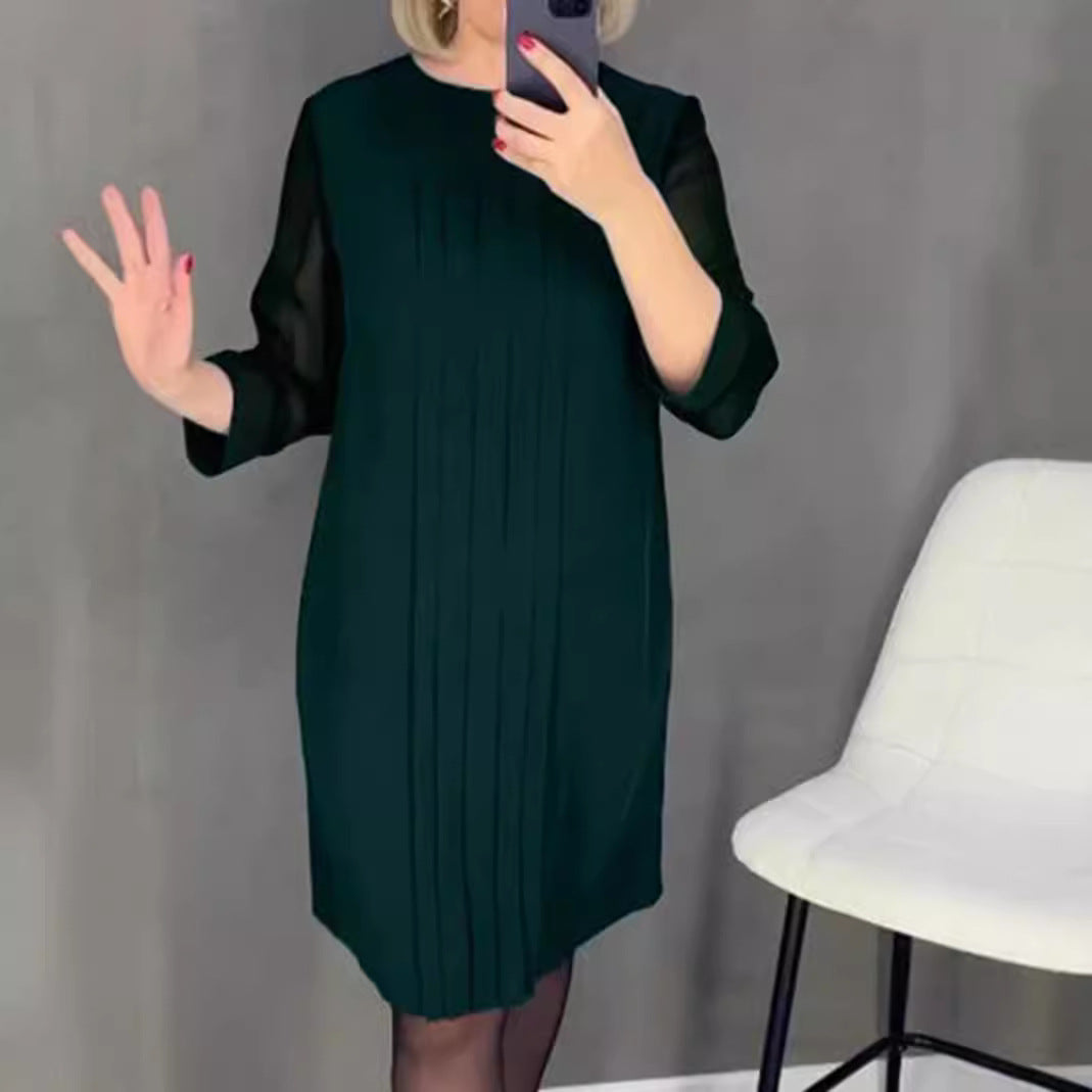 Dame elegant plisseret kjole med transparente ærmer og moderne snit Stilla