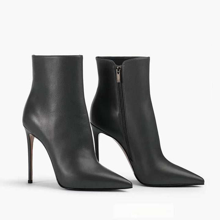 Femme Spidsesko-Ankel-Stiletto-Boots med skulptureret hældetalje Stilla