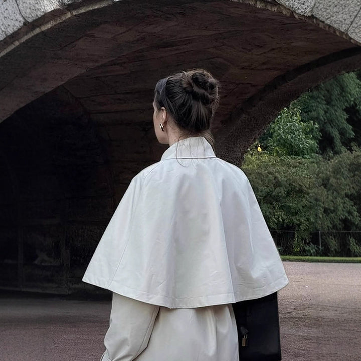 Damer elegant trenchcoat med innovativt cape-design Stilla