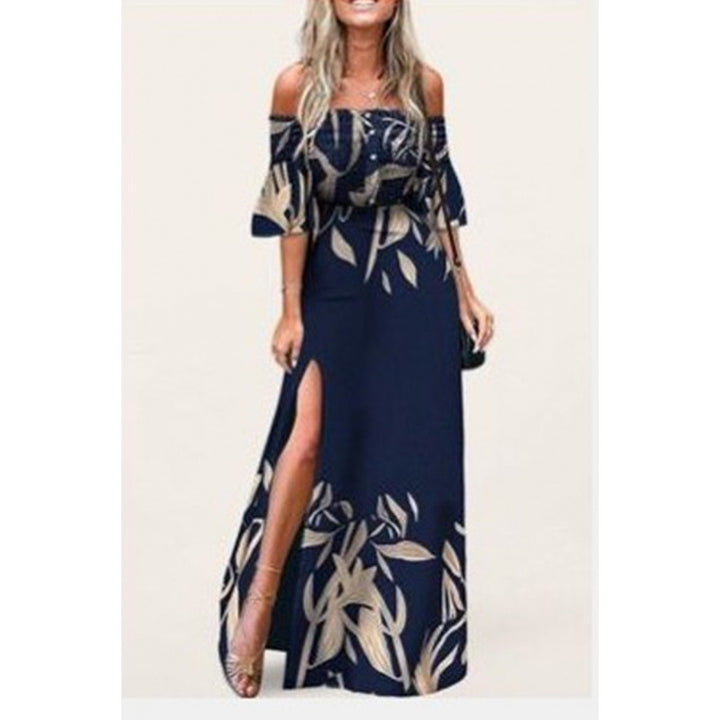 Dame maxikjole med skulderfri design og elegante blomstertryksdetaljer Skovae