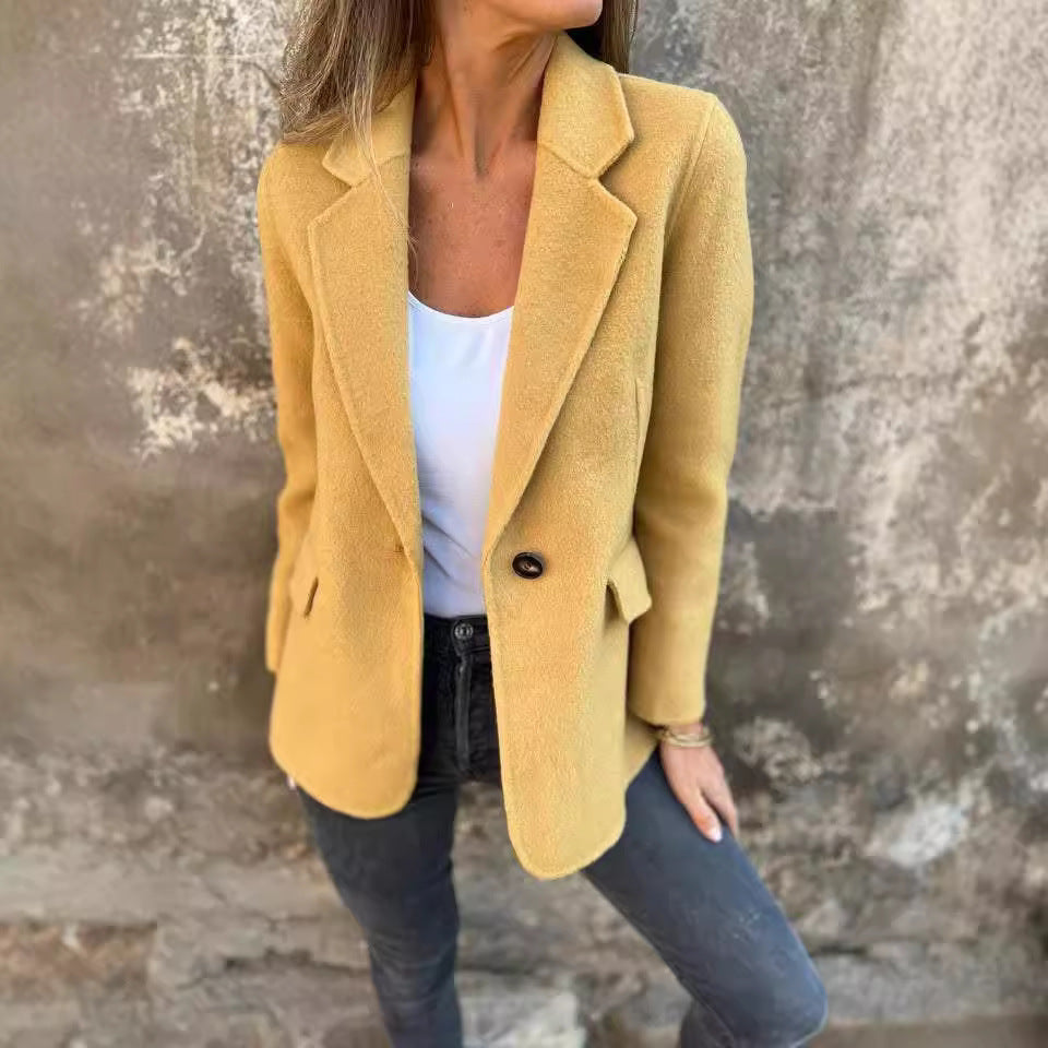 Dame elegant blazer med moderne snit og praktiske lommer Stilla