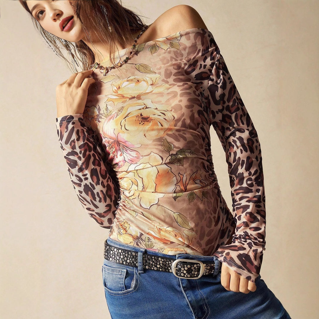 Damer nan figurbetonede Tüll-Longsleeve med dyre- og blomsterprint, Carmen-udskæring og sidelanging Skovae
