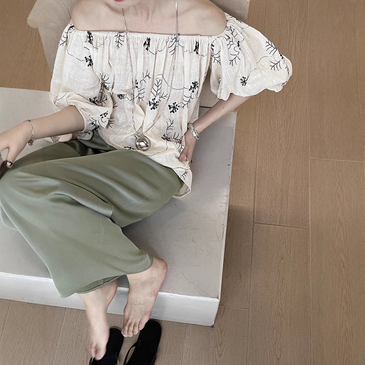 Dame let bluse top med elegant blomster mønster og brede ærmer Stilla