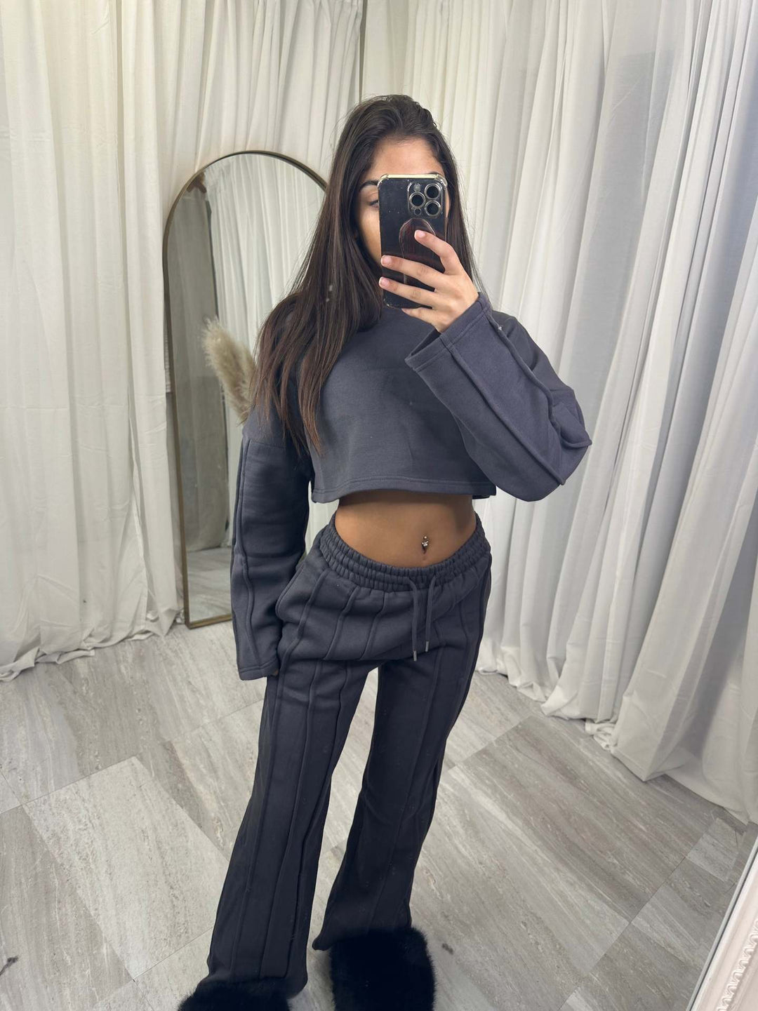 Kvinders afslappet cropped hoodie og brede joggingbukser sæt Skovae