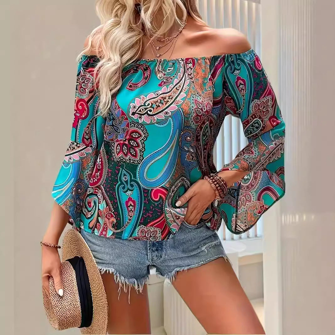Dame Off-Shoulder Bluse med farverigt paisleymønster og bredde udtrukne ærmer Stilla