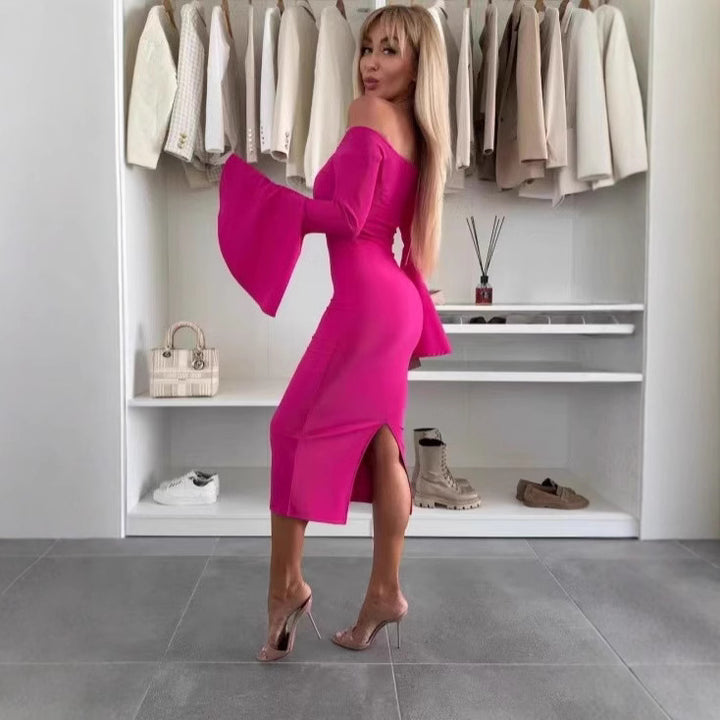 Dame Off-Shoulder Kjole med elegante klokkeærmer og tætsiddende snit Stilla