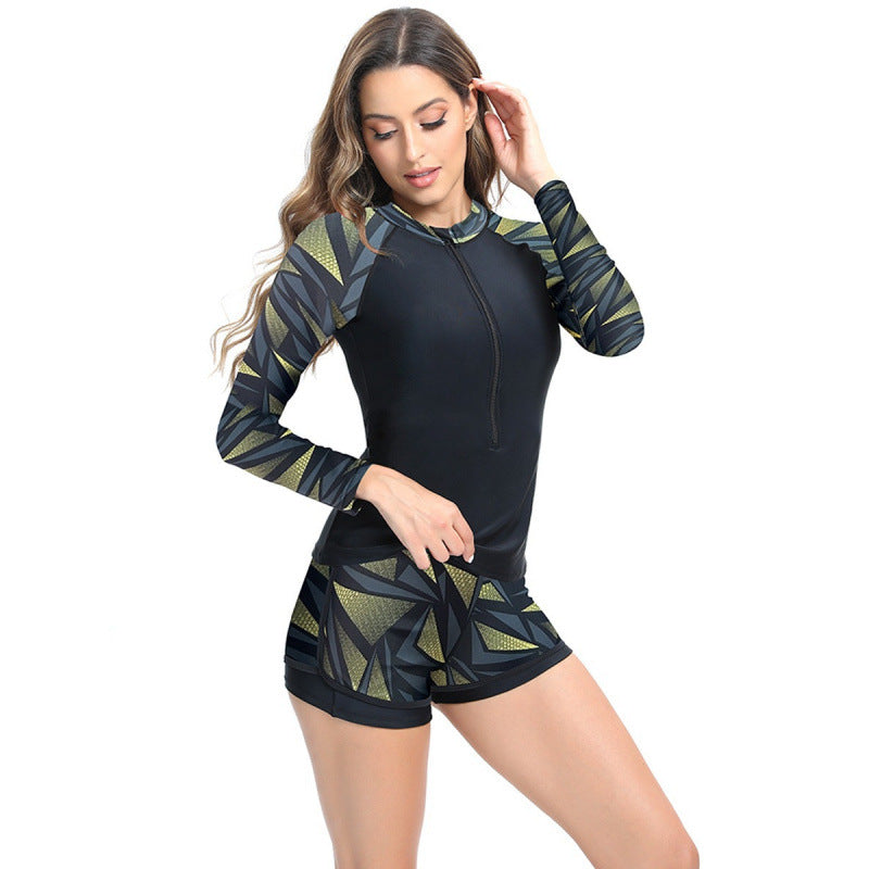 Dame Rashguard med korte ærmer og fashionabelt grafikdesign Skovae