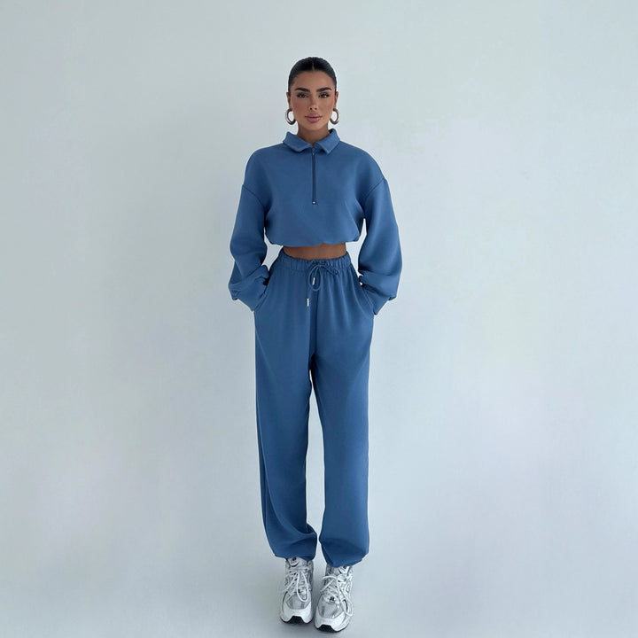 Kvindernes sporty crop sweater og jogger sæt Skovae