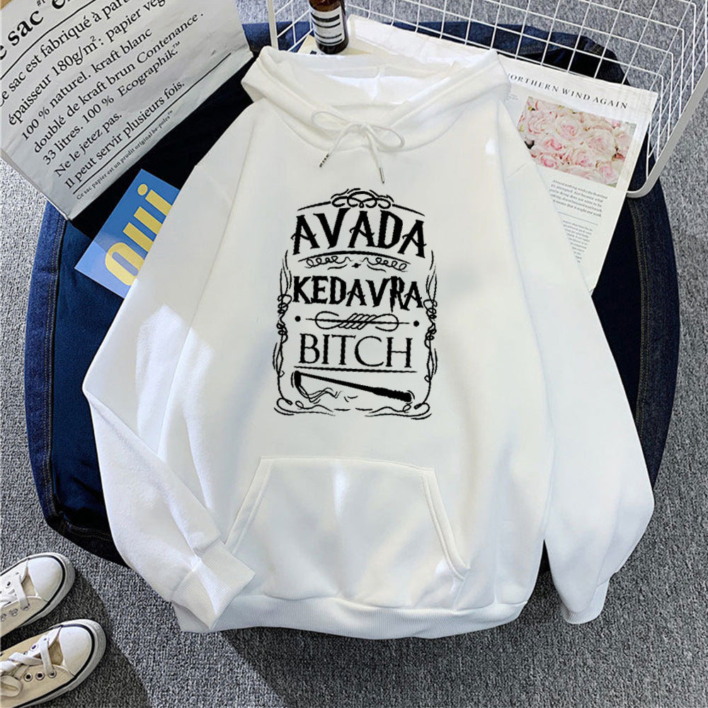 Dame hoodie med kreativt grafisk design Skovae