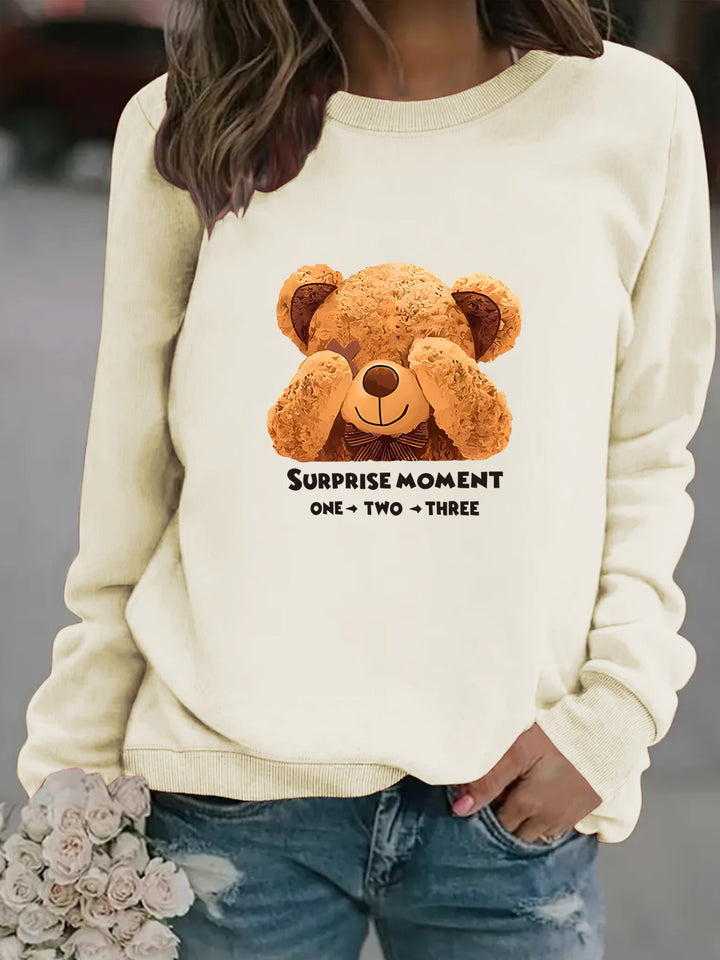 Dame sweatshirt med sødt bjørnedesign og moderne bogstaver Skovae