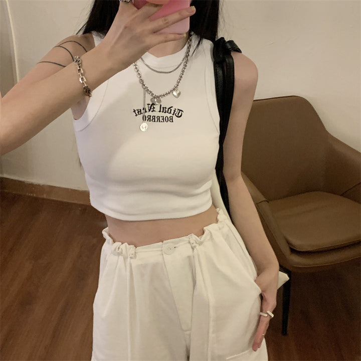 Kvindernes Crop Top med Høj Krave og Subtilt Logo Skovae