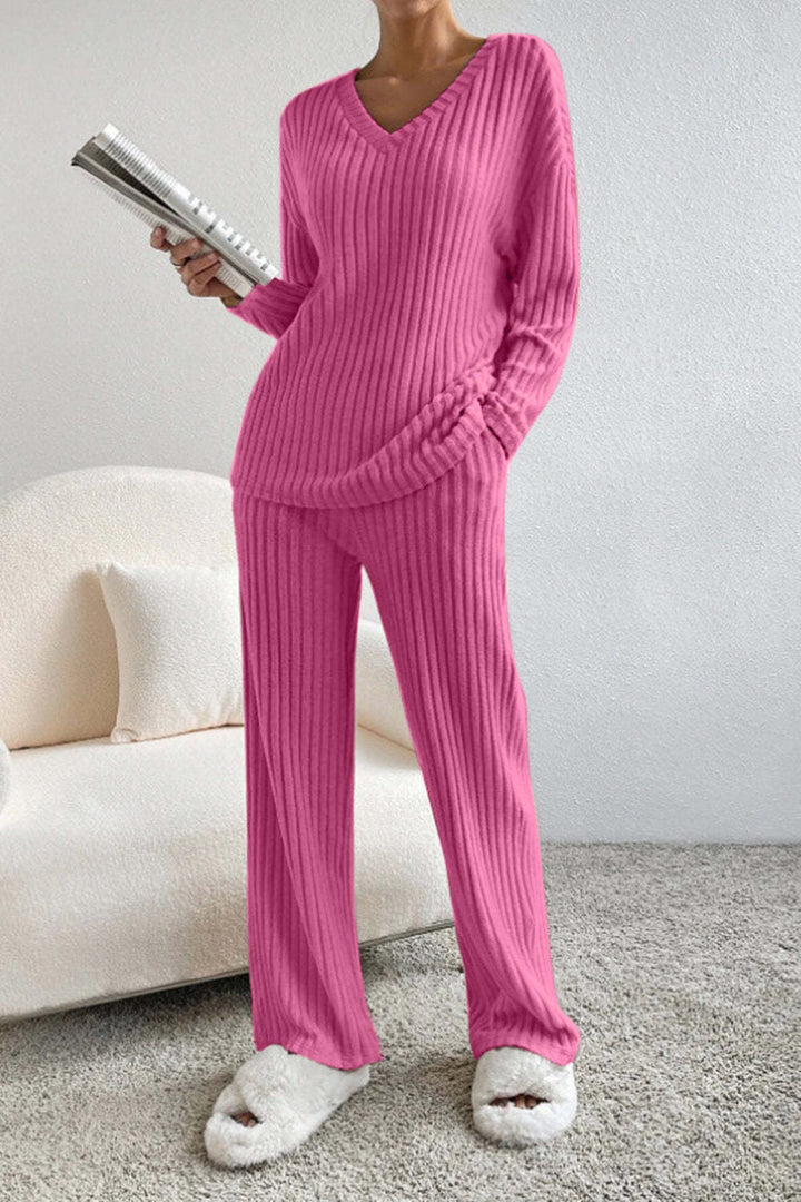Dame Strik-Loungewear Sæt med Ribstruktur og V-udskæring Stilla
