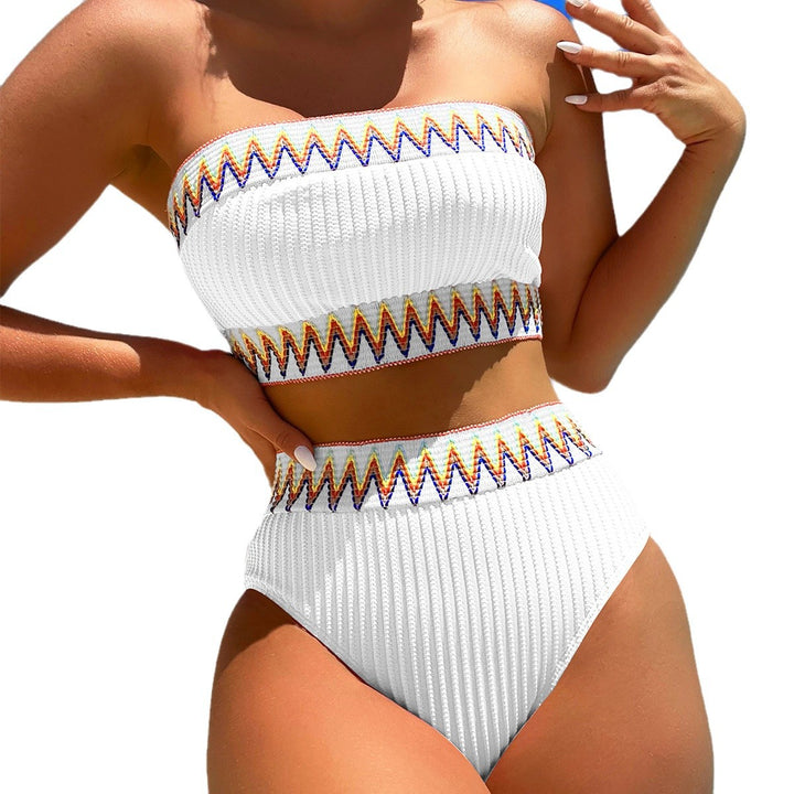 Dame Højskåret Bandeau-Bikini med farverigt Zig-Zag-mønster Skovae