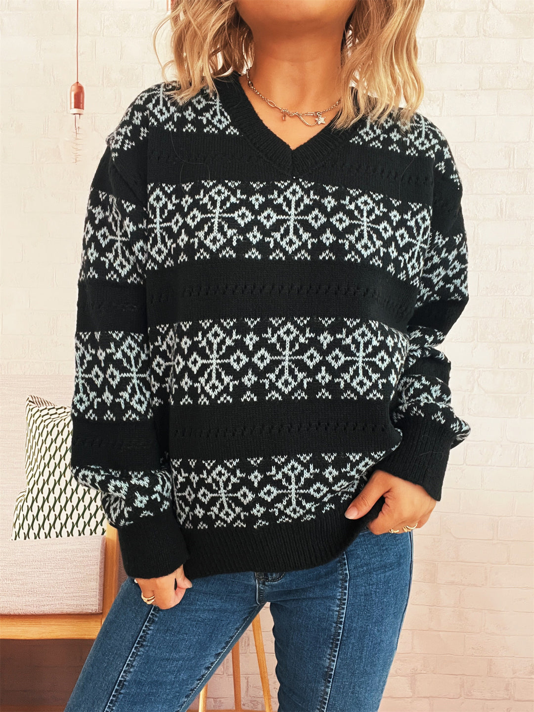 Kvinders chunky strikket sweater med vinttersnefnug mønster Stilla