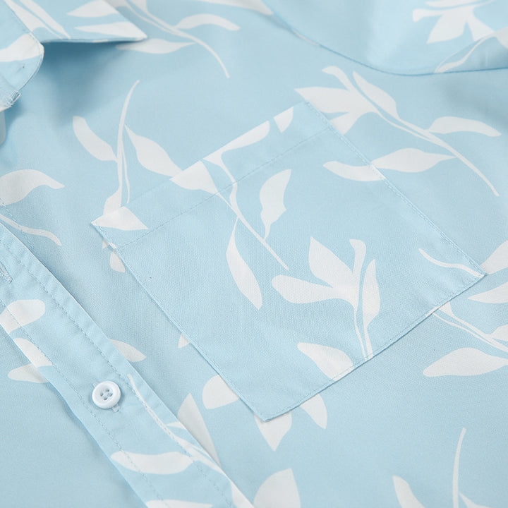 Dame sæt bestående af luftig bluse og behagelige shorts med blomstret design Stilla