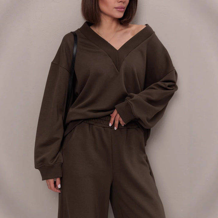 Kvinders sporty oversized sweatshirt med V-hals og lange ærmer Skovae