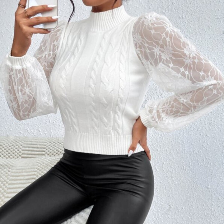 Femme Kabelstrikpullover med transparente ærmedetaljer Stilla