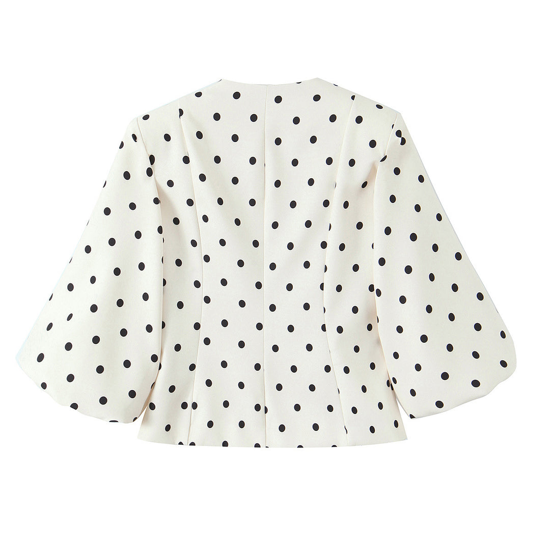 Dame elegant bluse med puffærmer og knapdetaljer Skovae