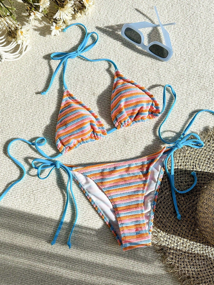 Dame bikini model med legende stribemønster Skovae