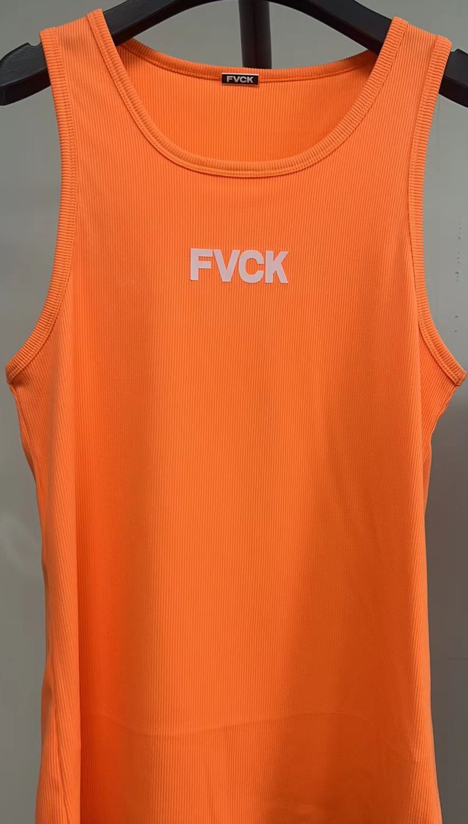 Dame Sporty Tanktop i let ribbet materiale Stilla