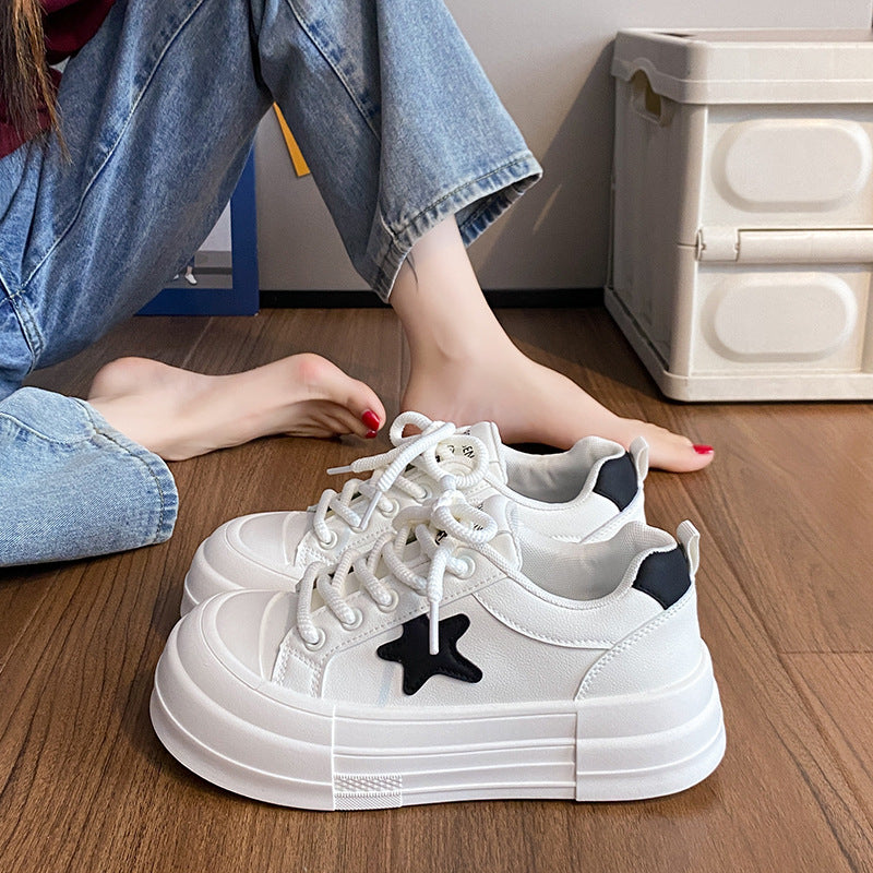 Dame Mode Plateau-Sneakers med stjerne-detalje og skridsikker sål Stilla