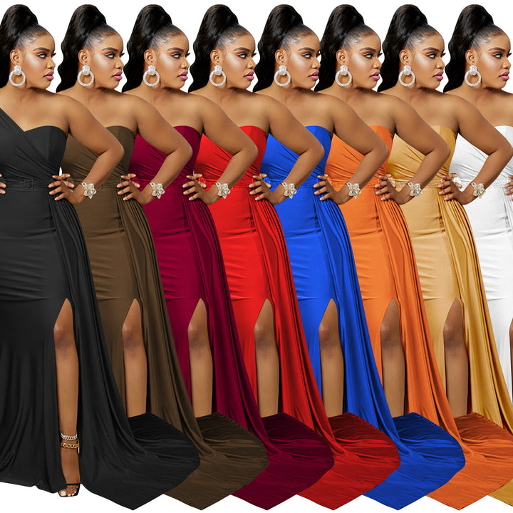 Dame Elegant One-Shoulder Maxikjole med draperede detaljer og flydende nederdel Stilla