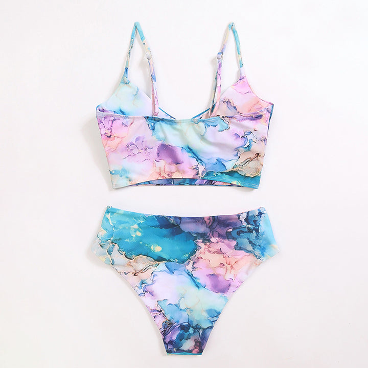 Dame bikini-sæt med asymmetrisk snit og florale accenter Stilla