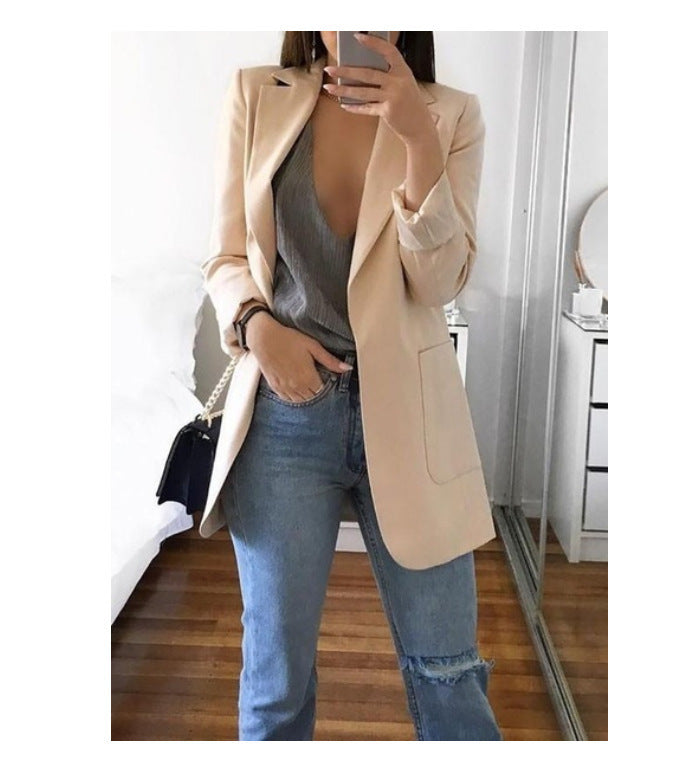 Dame elegant blazer med tætsiddende snit og praktiske lommer Skovae