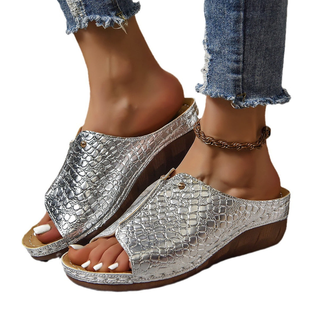 Dame Komfortable Wedge-Clogs med elegant Krokodille-udseende Stilla