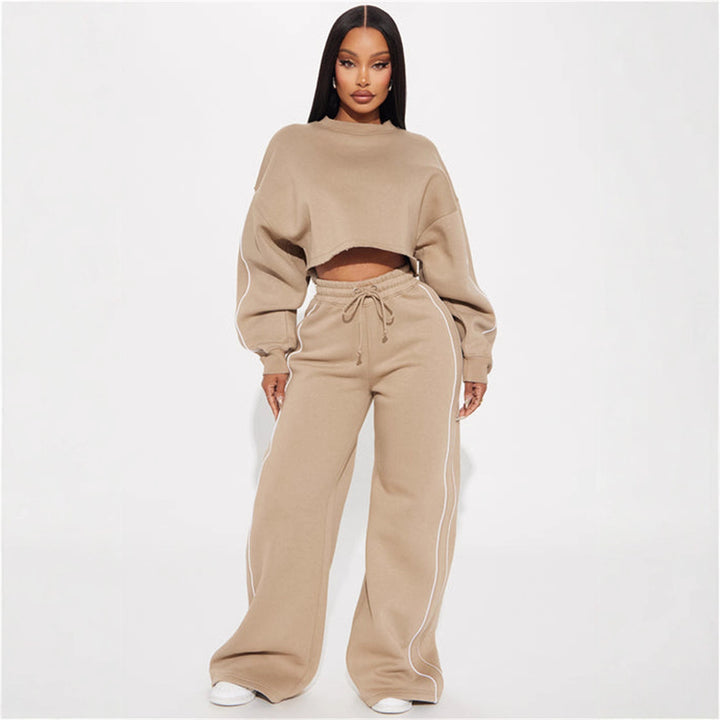 Kvinders sporty cropped sweatshirt og joggingdragt sæt med praktiske lommer og løs pasform Skovae