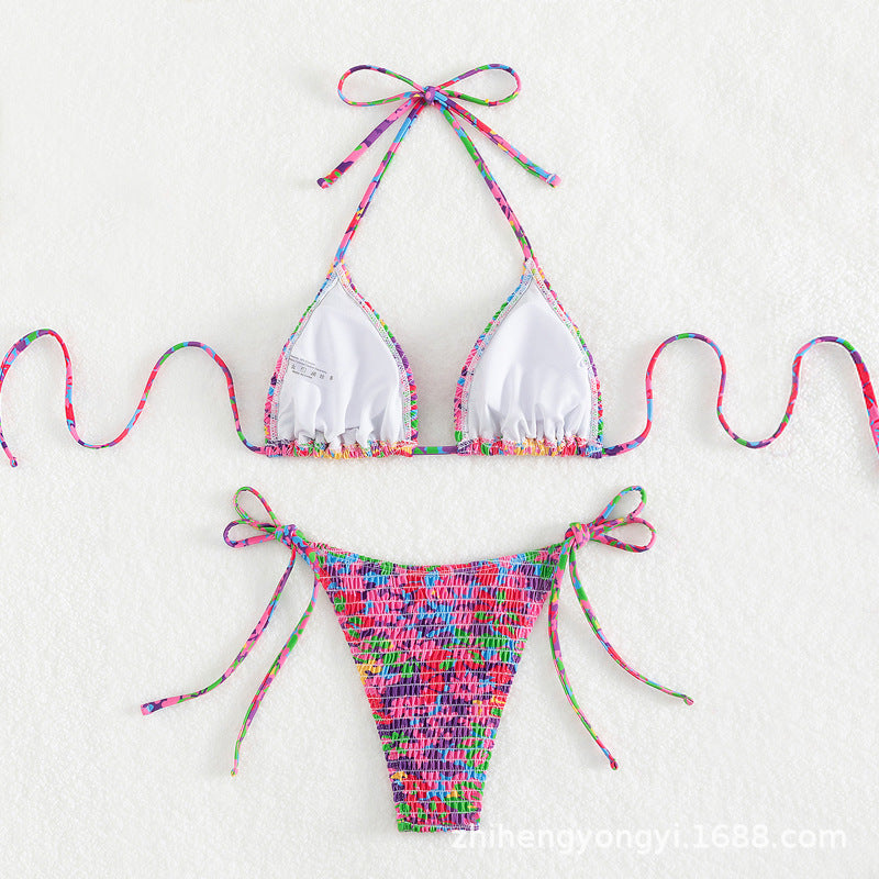 Dame triangel-bikini med glad ruffle design Skovae