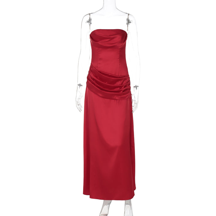 Dame elegant maxikjole med raffineret drapering og skulderfri design Skovae