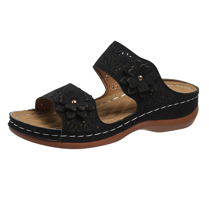 Dame sandaler med florale detaljer og ergonomisk fodseng Stilla